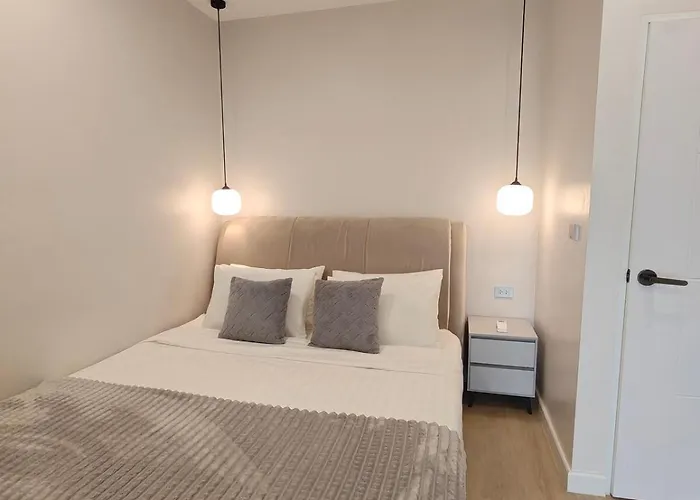 Ekkamai 5br Town House Private Onsen Vvbkk35 * 曼谷