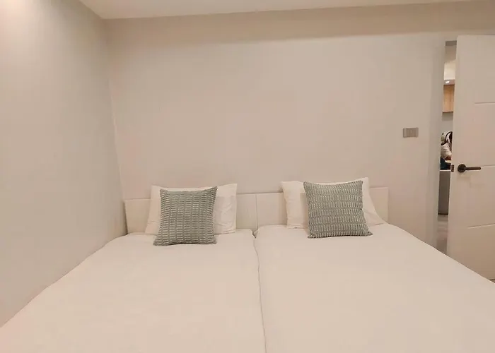 Ekkamai 5br Town House Private Onsen Vvbkk35 曼谷