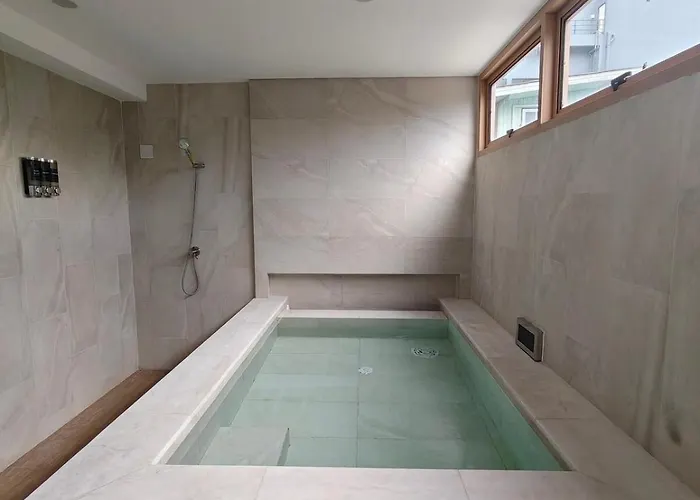 度假居 Ekkamai 5br Town House Private Onsen Vvbkk35 *