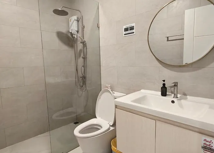 Ekkamai 5br Town House Private Onsen Vvbkk35