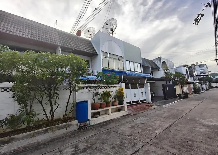 度假居 Ekkamai 5br Town House Private Onsen Vvbkk35